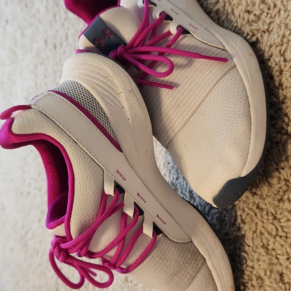 Under Armour Pink/Purple and White Tennis Shoes Size 8 - Picture 2 of 2